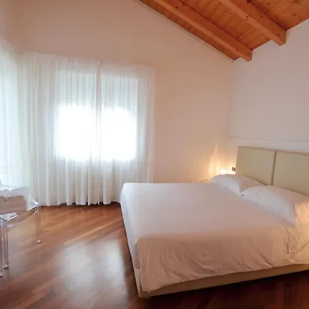 Attic Suite Palme Riva del Garda Esterno foto