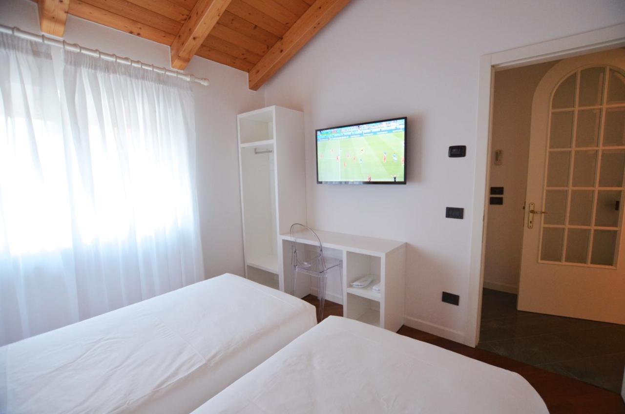 Apartment Attic Palme *